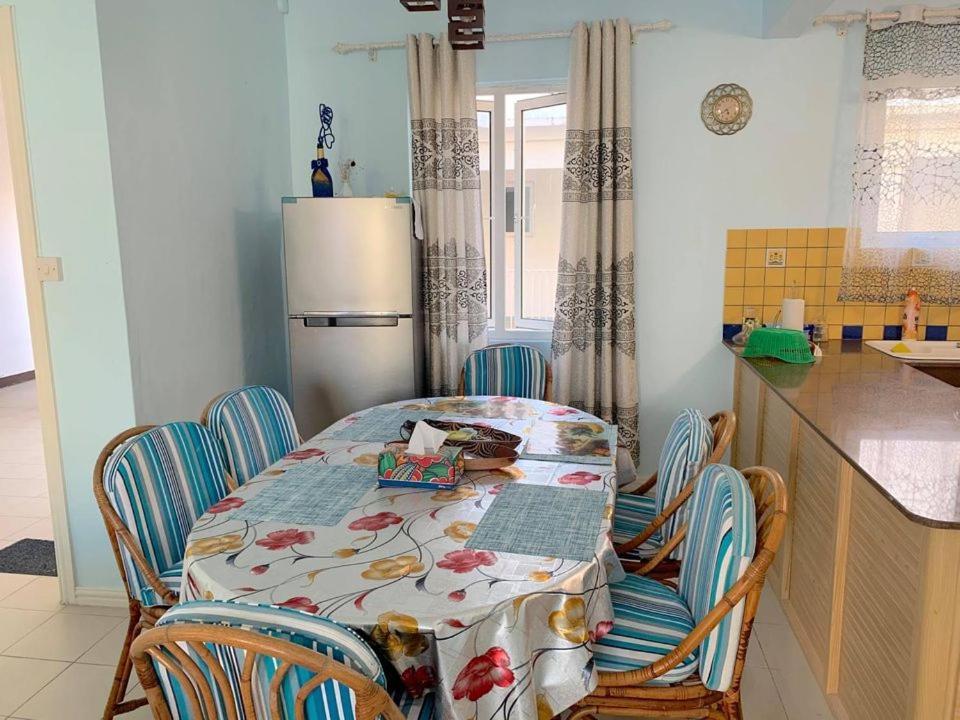 Well Equipped Peaceful 3 Bedroom Apartment Flic-en-Flacq Eksteriør billede